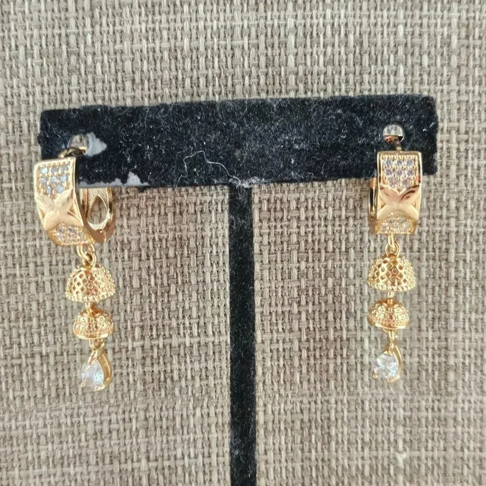 Earrings Fashion Ear Jewelry Drop Down Rose Gold Tone Jhumki style Earrings - Picture 7 of 10